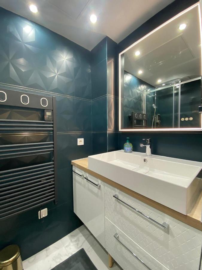 Beautiful Mini Loft Near Saint-Lazare Apart otel Paris Dış mekan fotoğraf