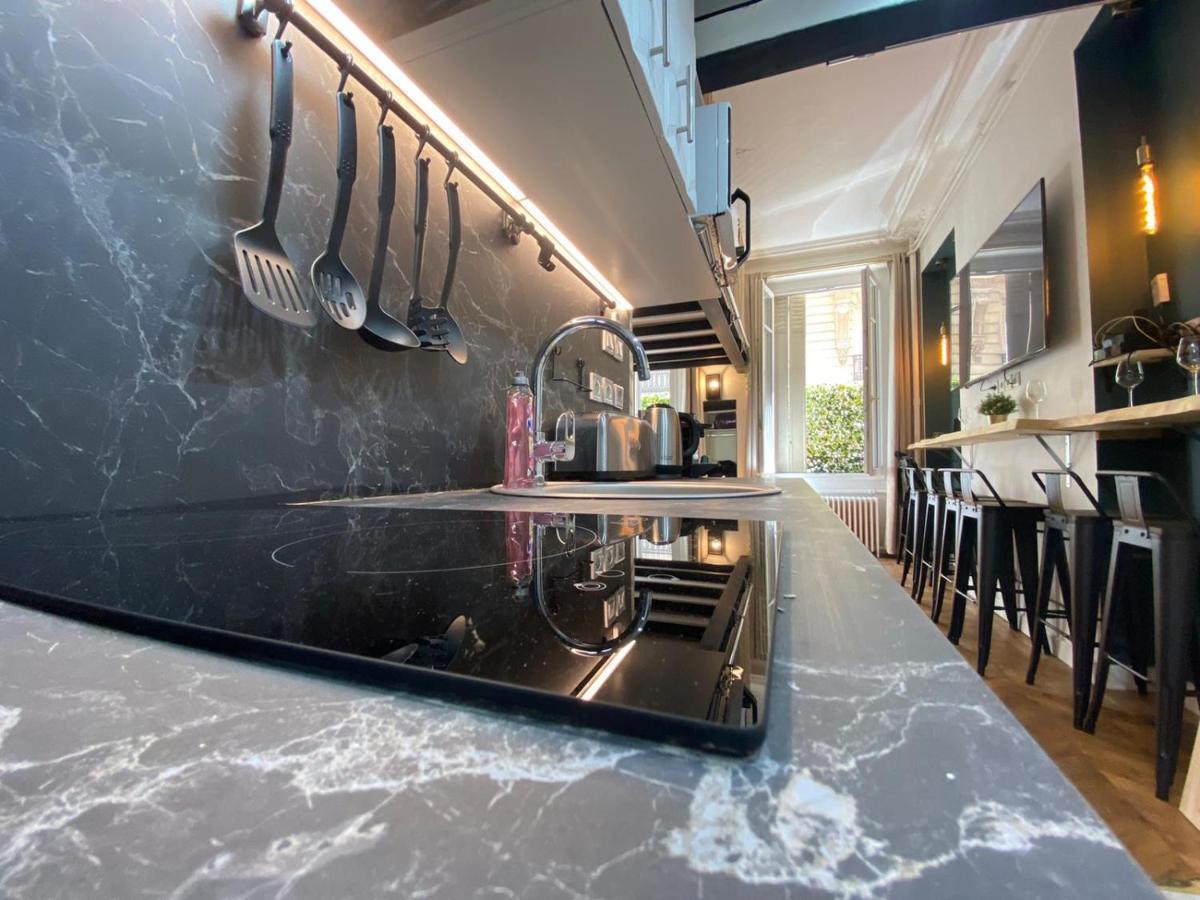 Beautiful Mini Loft Near Saint-Lazare Apart otel Paris Dış mekan fotoğraf