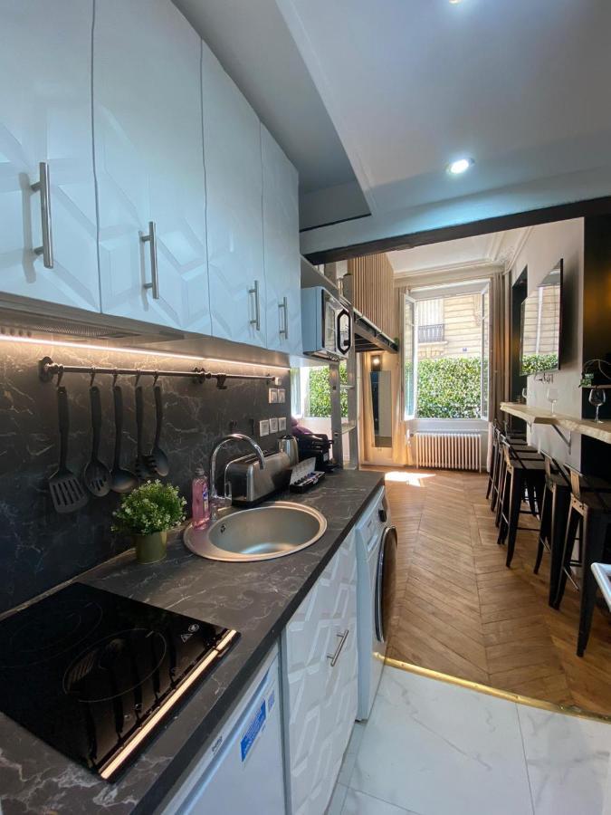 Beautiful Mini Loft Near Saint-Lazare Apart otel Paris Dış mekan fotoğraf