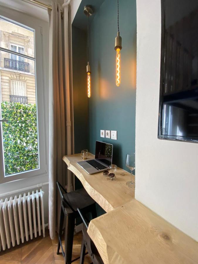 Beautiful Mini Loft Near Saint-Lazare Apart otel Paris Dış mekan fotoğraf