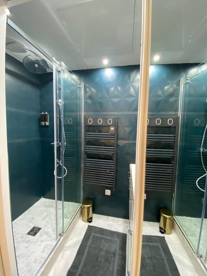 Beautiful Mini Loft Near Saint-Lazare Apart otel Paris Dış mekan fotoğraf